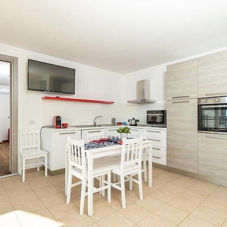 Appartamenti Gaimaro' A 50 M Dalla Spiaggia Арбатакс Экстерьер фото
